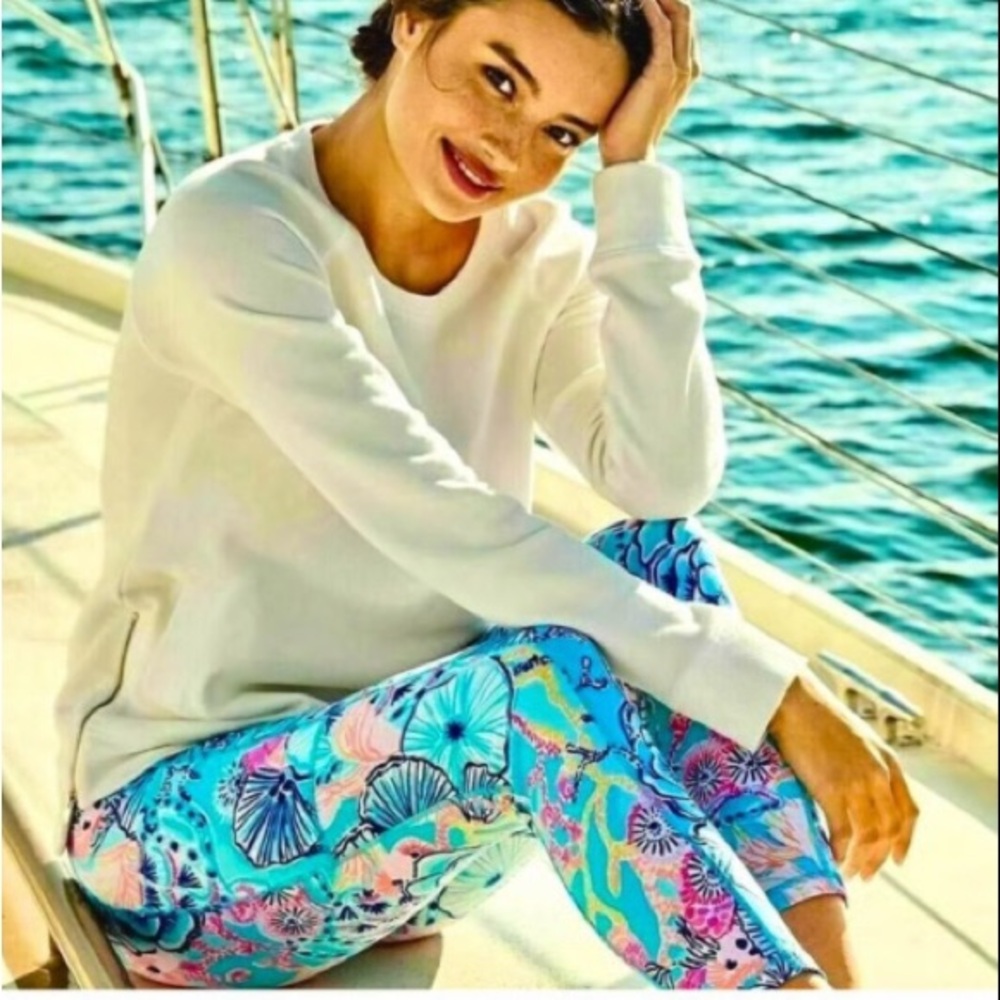 Lilly Pulitzer Women’s “Once Upon A Tide” print Midi Crop Leggings SzSmall